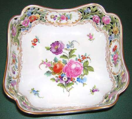 C6T8 9" Square Vegetable Bowl