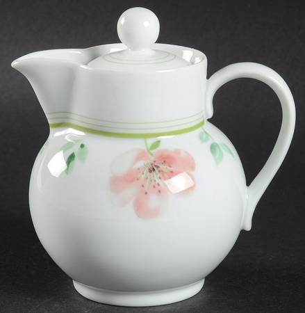 Peonies Creamer & Lid
