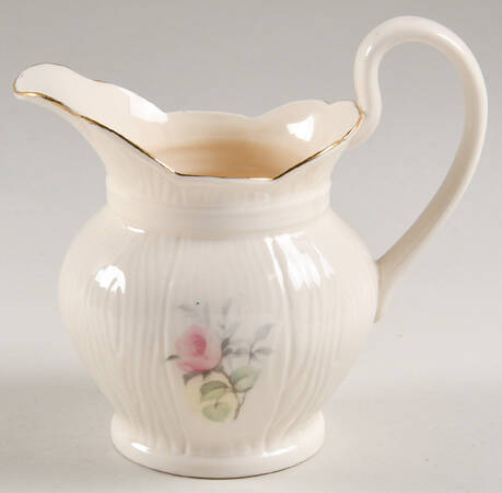Irish Rose Creamer