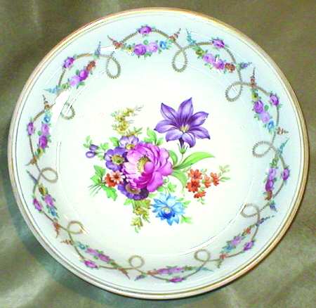 DRE61 9" Round Vegetable Bowl
