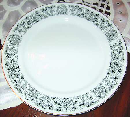Blacklace by Dynasty China