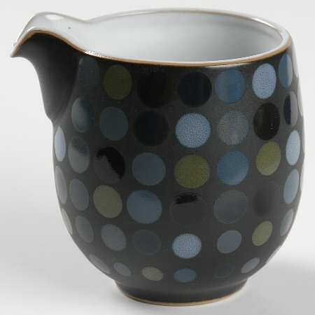 Jet Dots Creamer