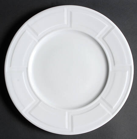 Celtika White Service Plate (Charger)