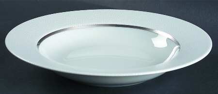 Seychelles Mat Platinum Filet Rim Soup Bowl