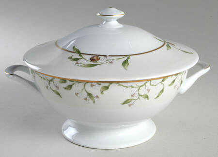 Orangeraie Tureen &  Lid
