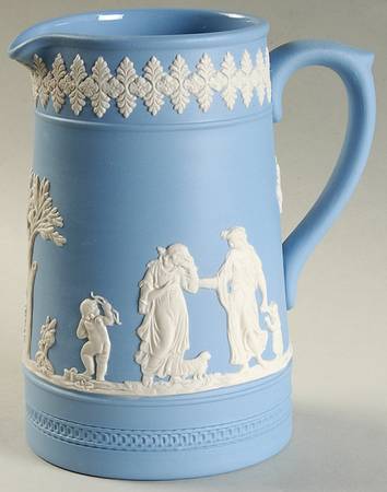 Jasper Ware Cream on Blue 24 Oz Jug