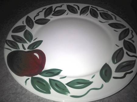 DAN129 Dinner Plate