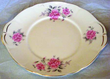 DUC46 Handled Cake Plate