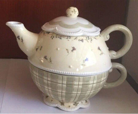 Devonshire Place Individual Teapot & Lid with Cup