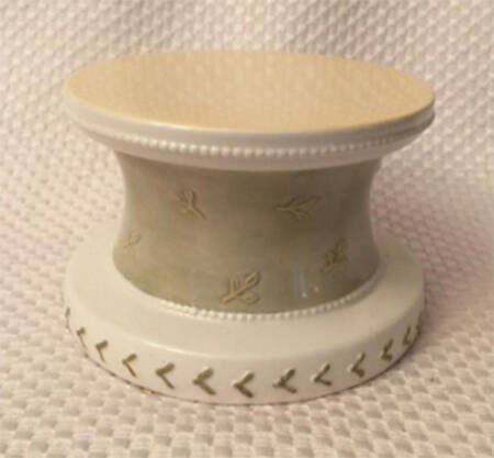 Devonshire Place 4" Pillar Candleholder