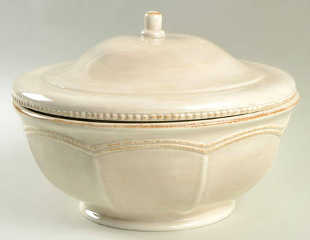 St. Remy Bleached Sand Round Covered Vegetable