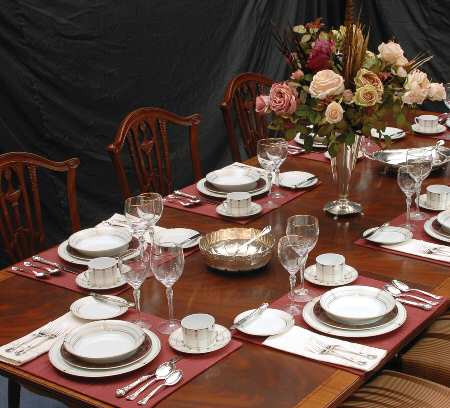 Balmoral 48 Piece Estate Set