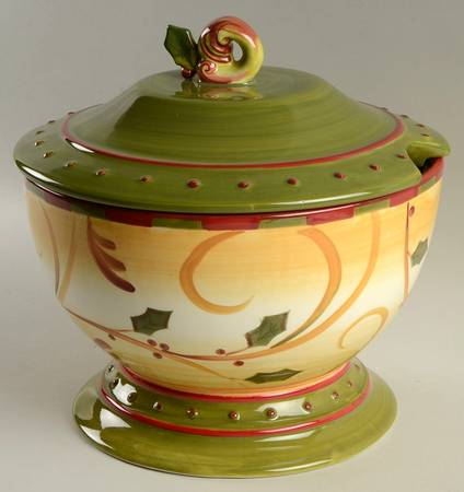 Crimson Berries Tureen &  Lid