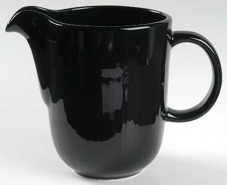Edesia Onyx 32 Oz Pitcher