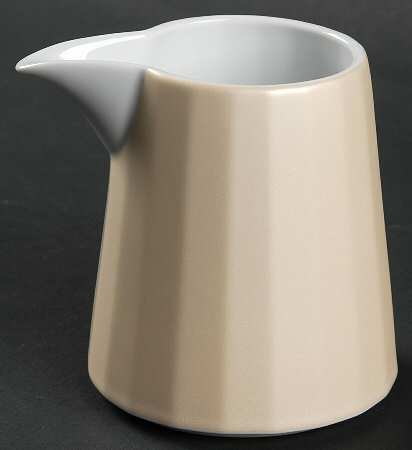 Metria Champagne Creamer