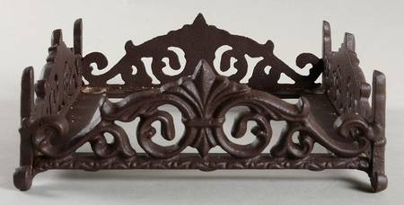 Marie Antoinette Metal Base for Small Canister