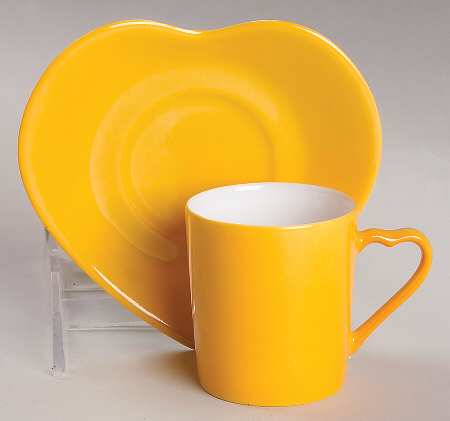 Coeurs Flat Demitasse Cup & Saucer Set