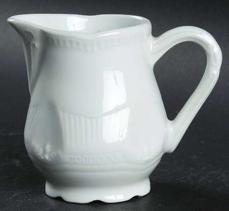 Victoria Mini Creamer