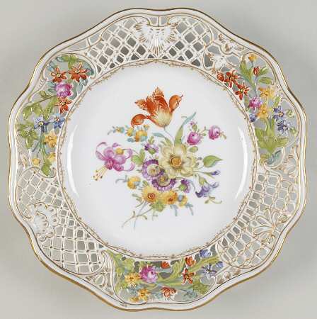 DRE102 Luncheon Plate