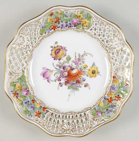 DRE102 Luncheon Plate