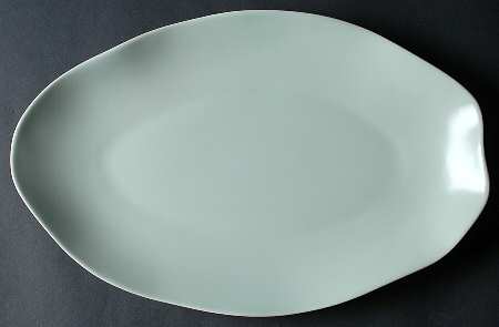 FLWR Leaf 15" Oval Serving Platter