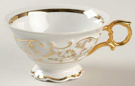 DRE104 Footed Cup