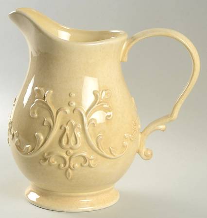 Provence 80 Oz Pitcher