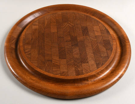 Wooden Serving Accessories 16" Round Wood Cutting Board