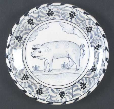 Pig by Dovis Designs