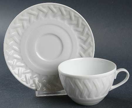 Louisiane Flat Cup & Saucer Set