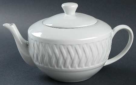 Louisiane Teapot & Lid