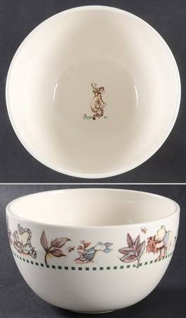 Winnie the Pooh (Leaf&Animal Rim) Coupe Cereal Bowl