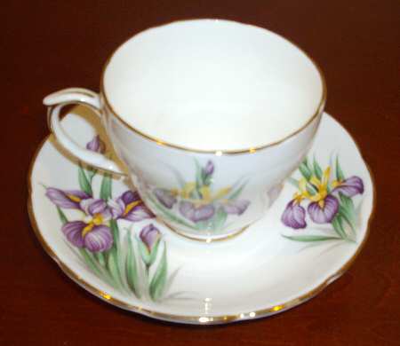 Iris Saucer