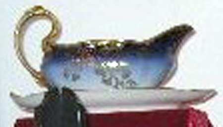DEI154 Gravy Boat & Underplate