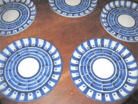 DAN158 Dinner Plate