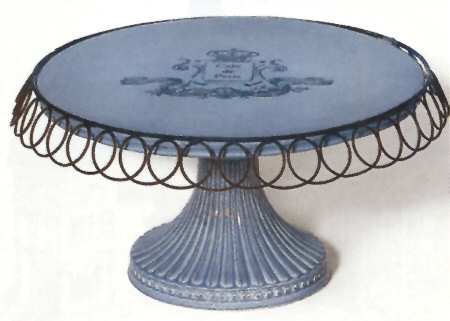 Cafe de Paris Footed Cake Plate