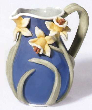 Daffodil Pitcher