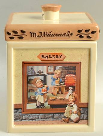 Hummel Canister Collection Medium Canister & Lid