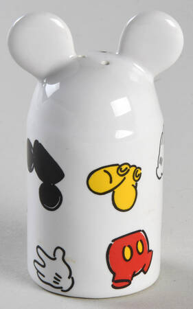 DIN37 Salt Shaker