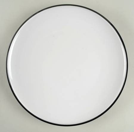 Kobenstyle (Black Outside and Bottom, White Inside 13" Chop Plate (Round Platter)