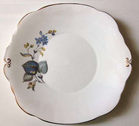 DUC92 Square Handled Cake Plate