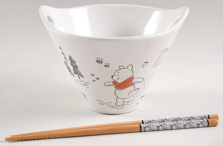 Winnie the Pooh Bee at One Noodle Bowl & Chopsticks Set
