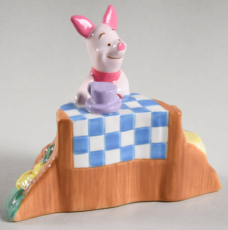 Winnie the Pooh (Miscellaneous) Figural Pepper Shaker
