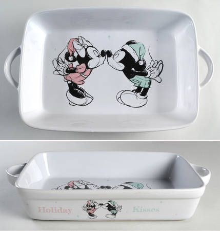 Mickey Mouse and Friends (Miscellaneous) 15" Rectangular Baker