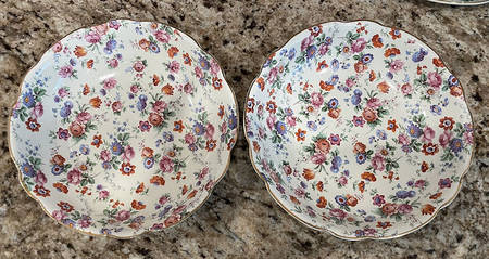 DORSET (CHEERY CHINTZ, GOLD TRIM) Coupe Soup Bowl