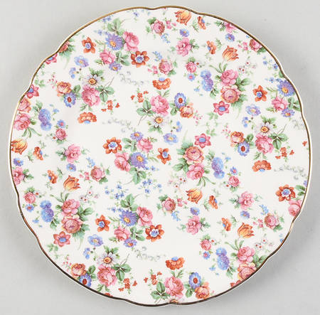 DORSET (CHEERY CHINTZ, GOLD TRIM) Luncheon Plate