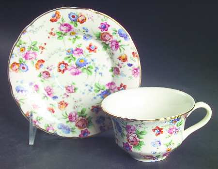DORSET (CHEERY CHINTZ, GOLD TRIM) Flat Cup & Saucer Set