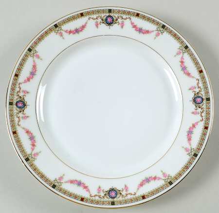 EAM3 (CREAM RIM) Luncheon Plate