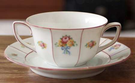 Nizza Bouillon Cup & Saucer