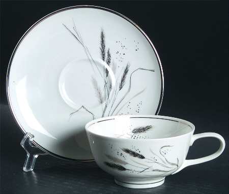 Ceres (Coupe) Footed Cup & Saucer Set by Easterling